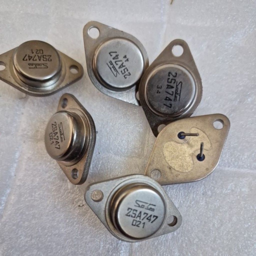 TRANSISTOR JENGKOL 2SA747