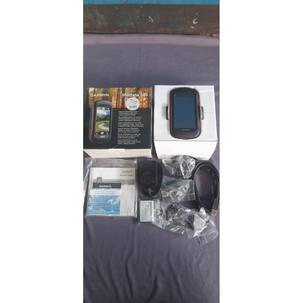 Gps Garmin Montana 680 Second Komplit