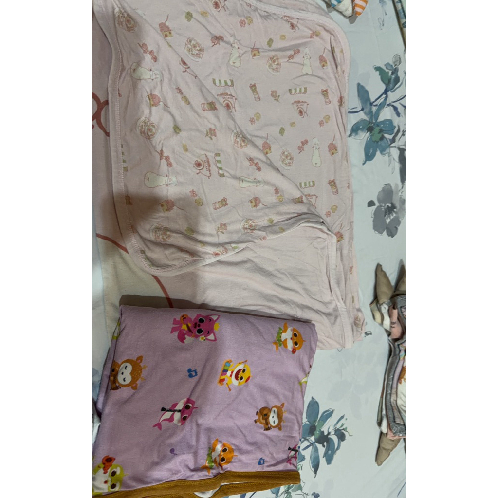 Preloved blanket hikarusa baabaasheepz chef pink