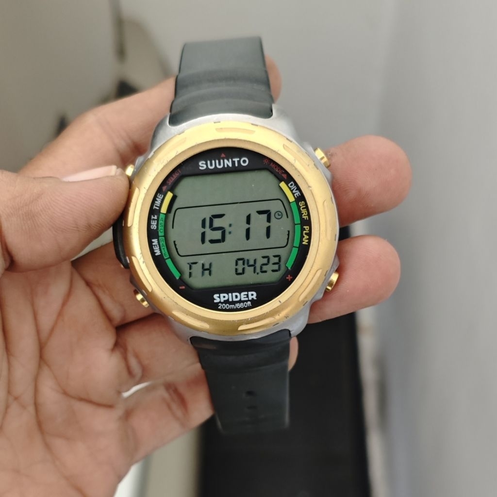 SUUNTO STINGER DIVE COMPUTER JAM SELAM DIVING