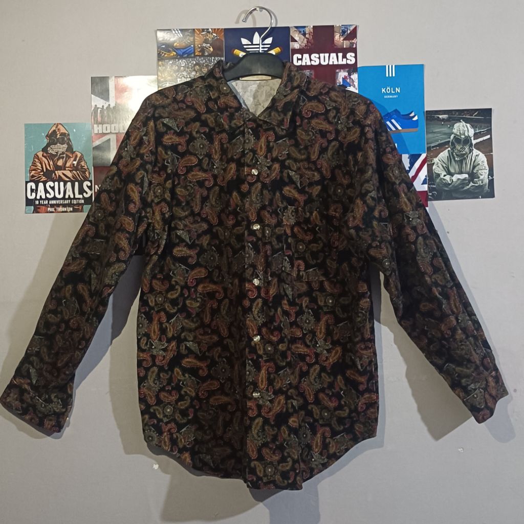 KEMEJA PAISLEY, ALA ALA( PRETY GREEN )SIZE L COCOK BUAT ACARA ONDANGAN