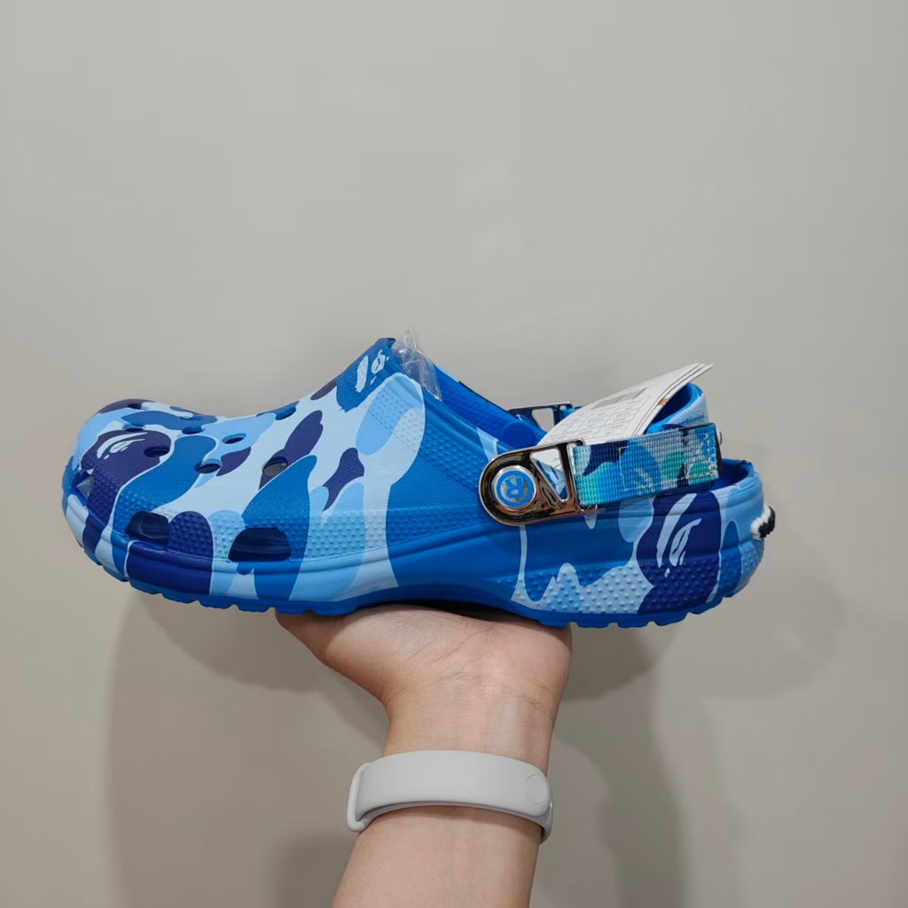 ORIGINAL Crocs Classic x BAPE Camo Biru - Sandal Santai Outdoor Unisex Tahan Lama