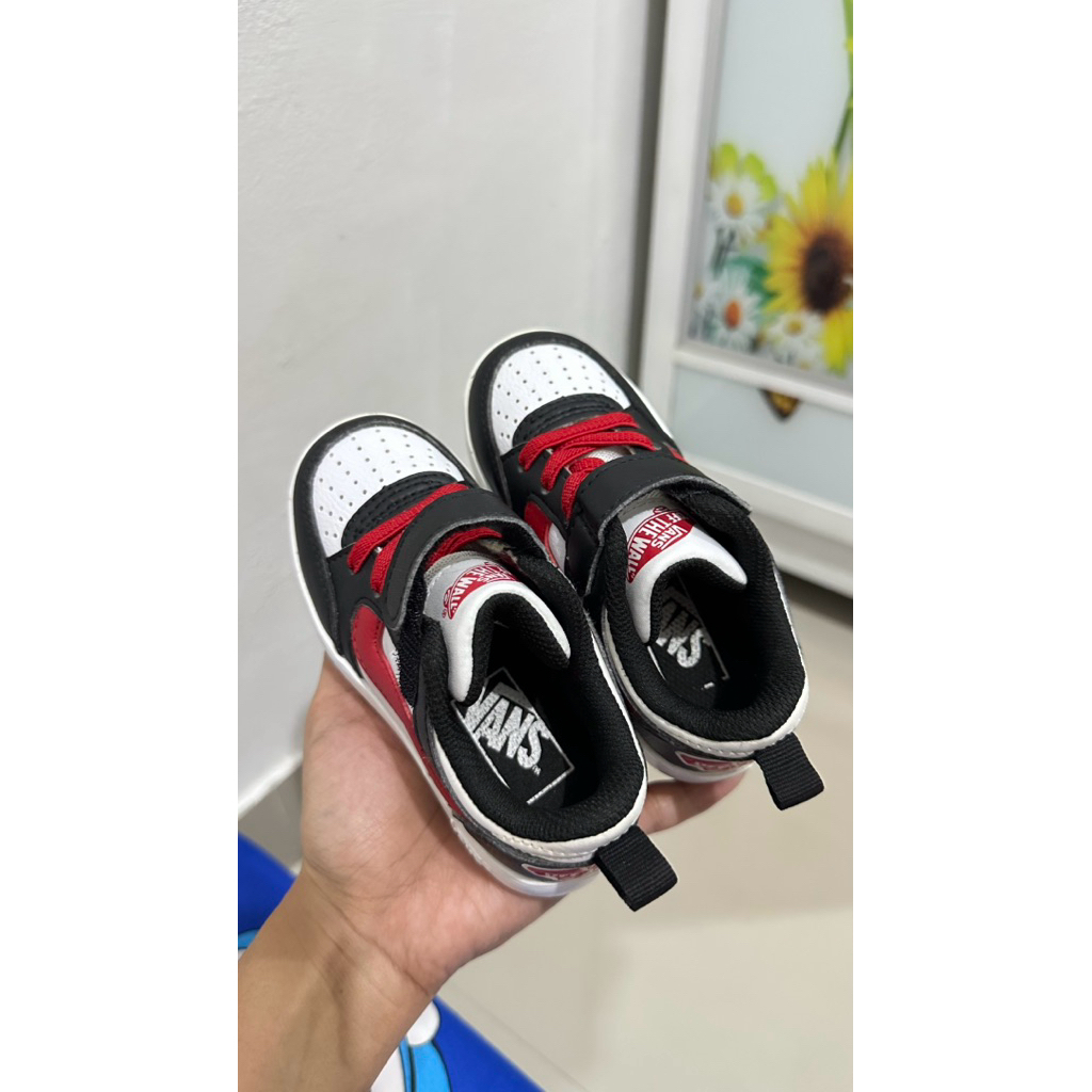 sepatu vans anak ori