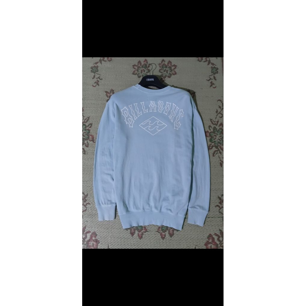 crewneck billabong