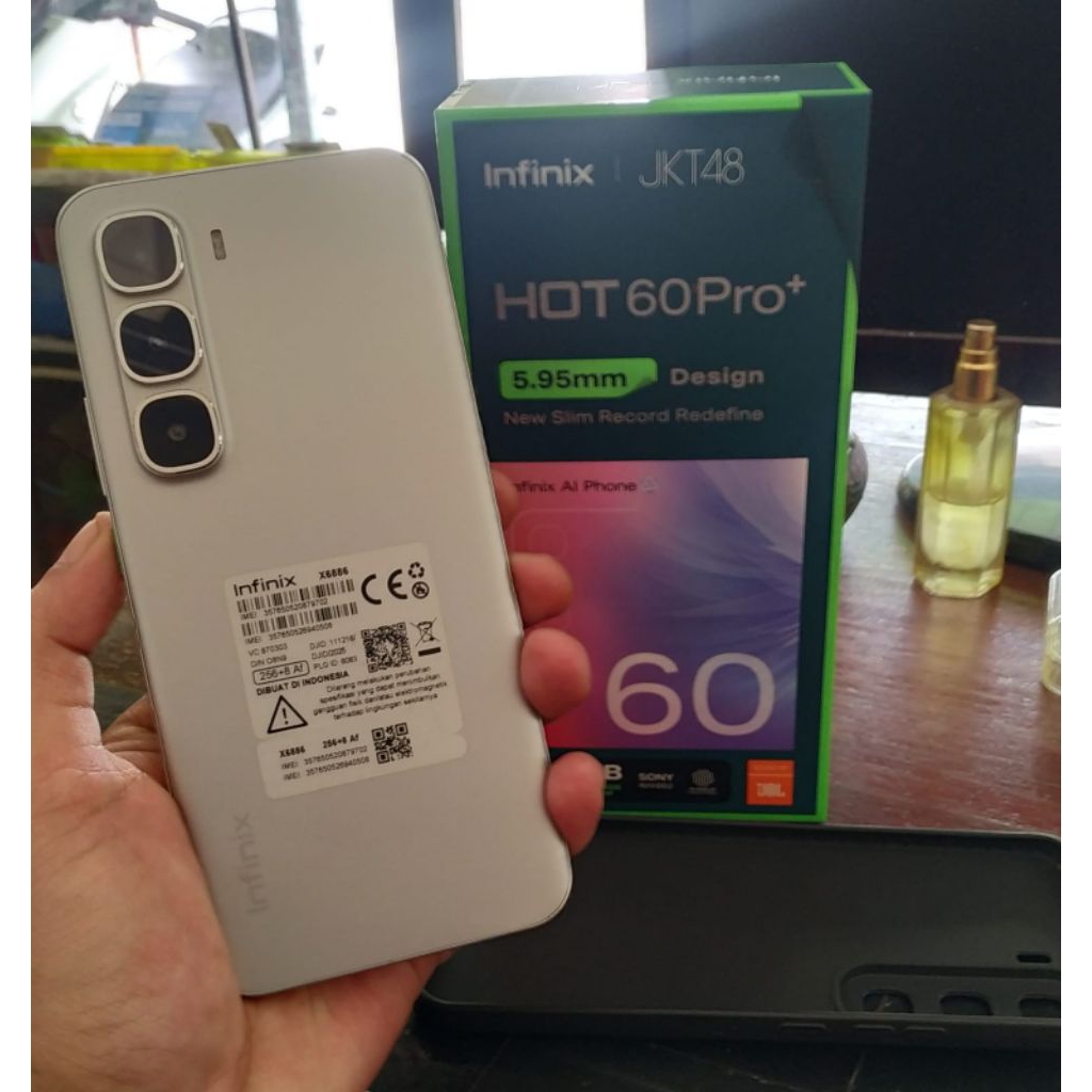 Infinix hot 60 pro plus Ram 8+8/256 (second)