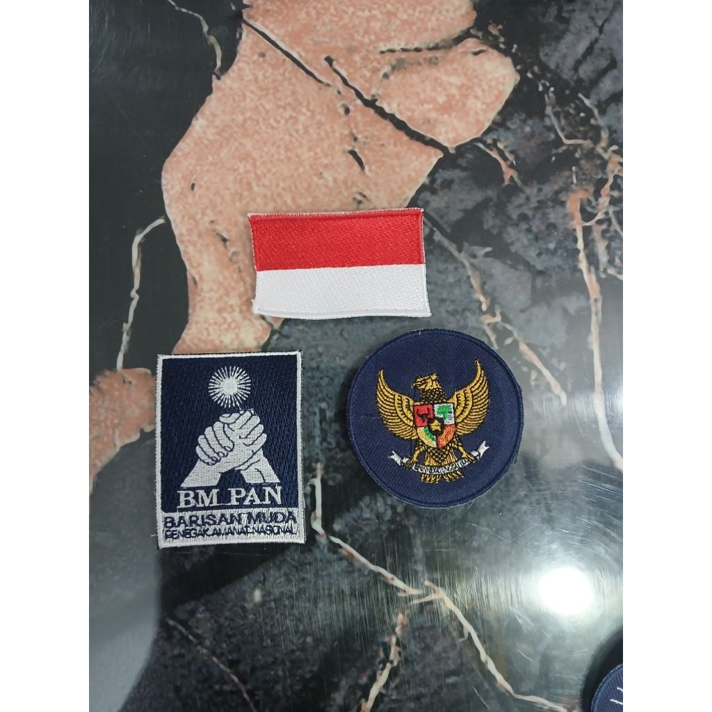 logo bordir bet BM PAN GARUDA BULAT MERAH PUTIH