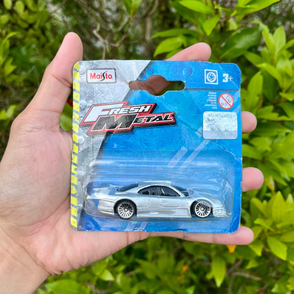 Maisto Mercedes Benz CLK