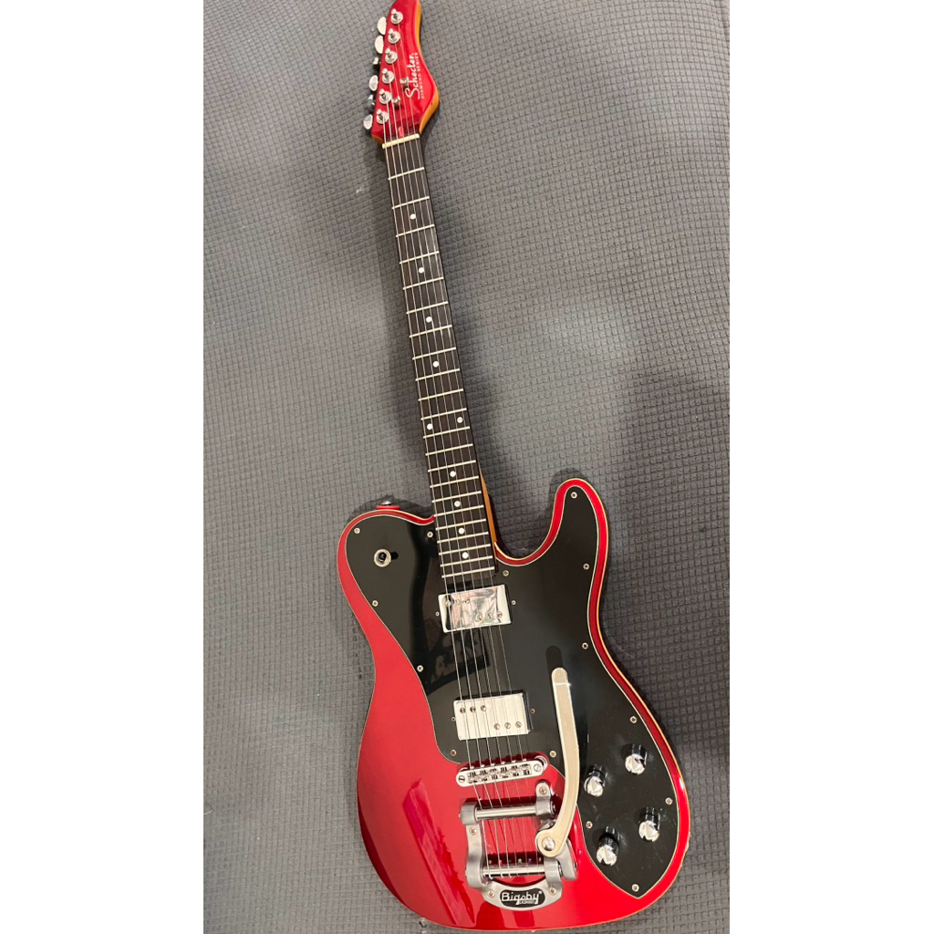 Gitar Shecter PT Fastback II Bigsby second