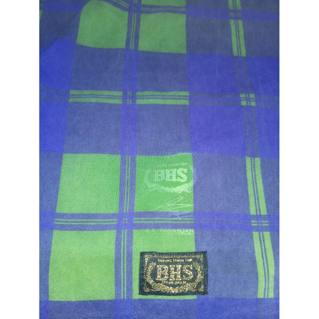 sarung BHS kdt kotak besar full sutra spunslik second minus ringan
