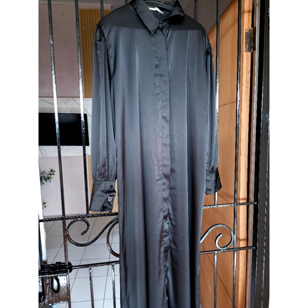 Baju gamis PL merk RH Col bahan silk premium, lembut