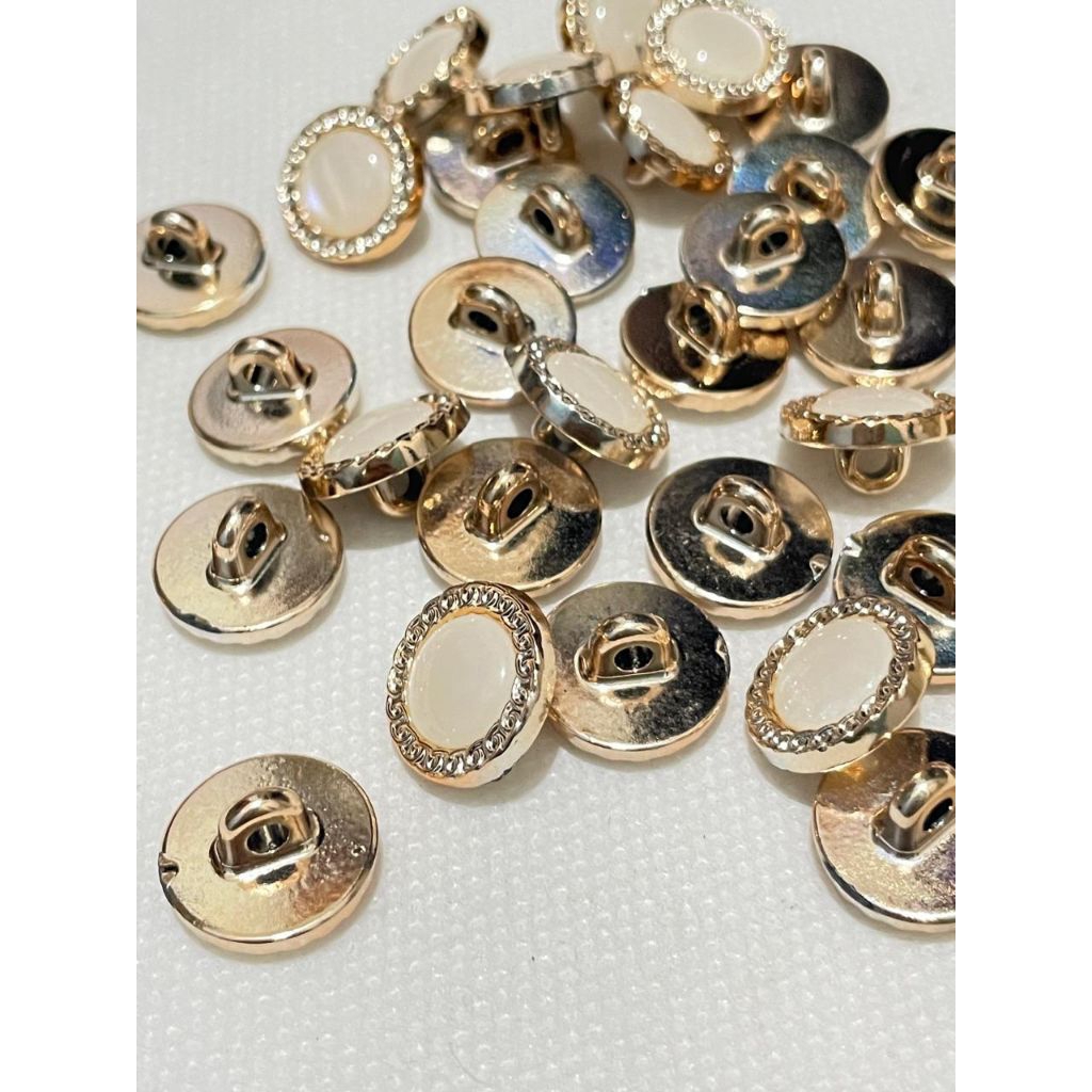 Kancing Jamur | Kancing Baju / Benik Model Mutiara Lebar 15 mm Emas Muda