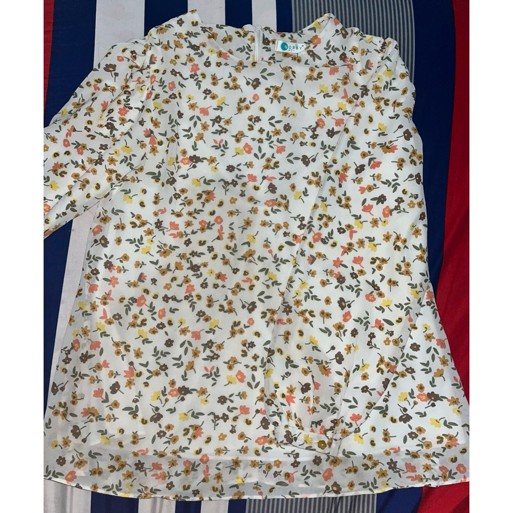 blus bunga bunga
