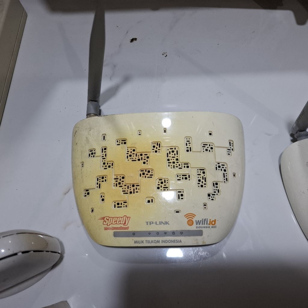 modem tp link bekas body menguning