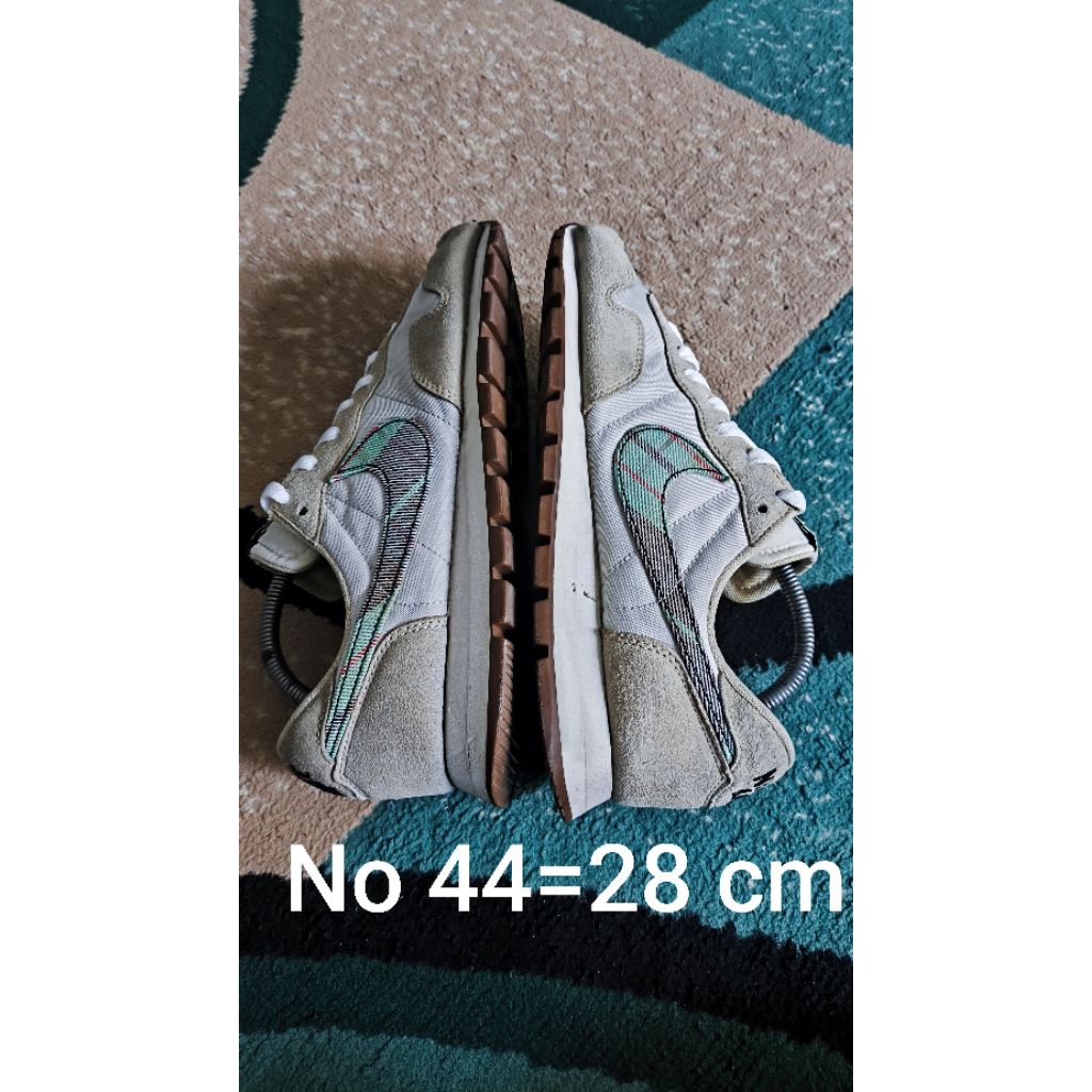 SEPATU NIKE NO 44 SECOND BEKAS ORIGINAL