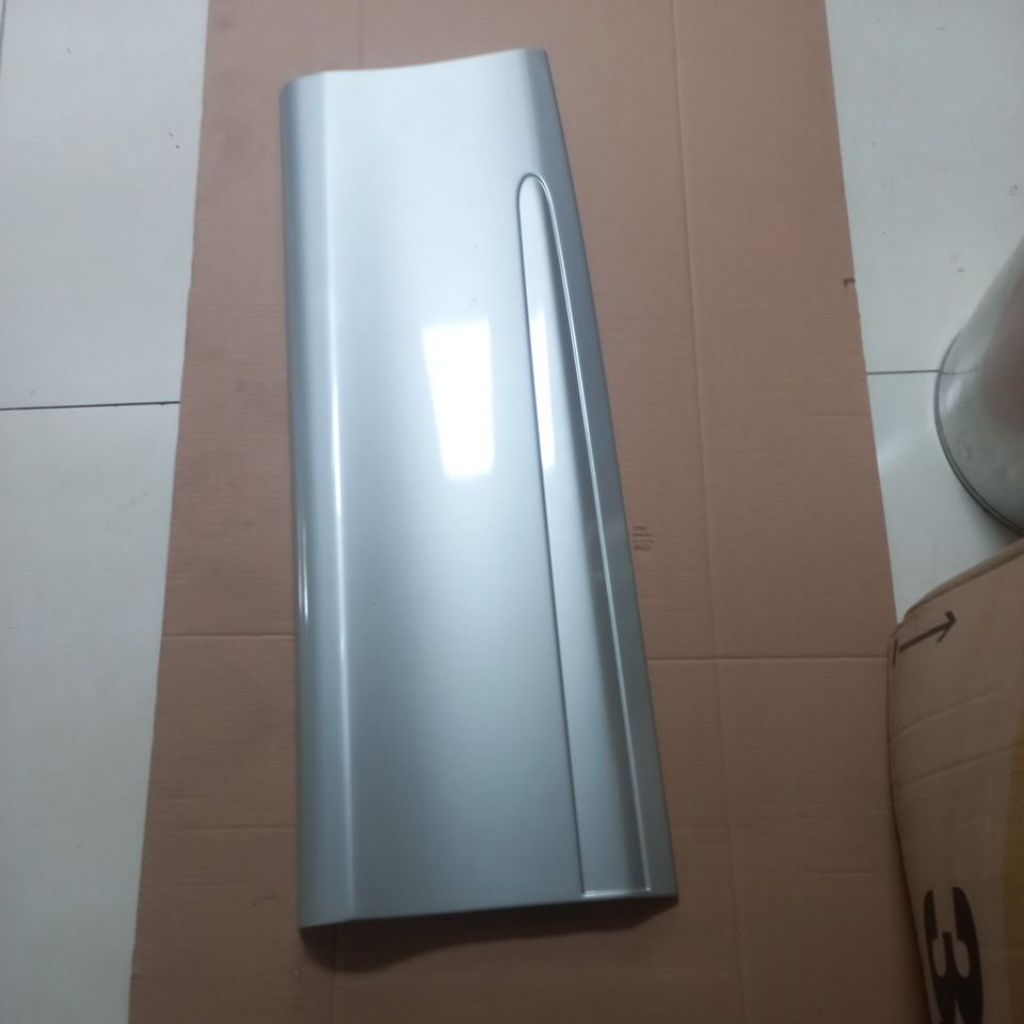 MOULDING LUXIO BAG DEPAN
