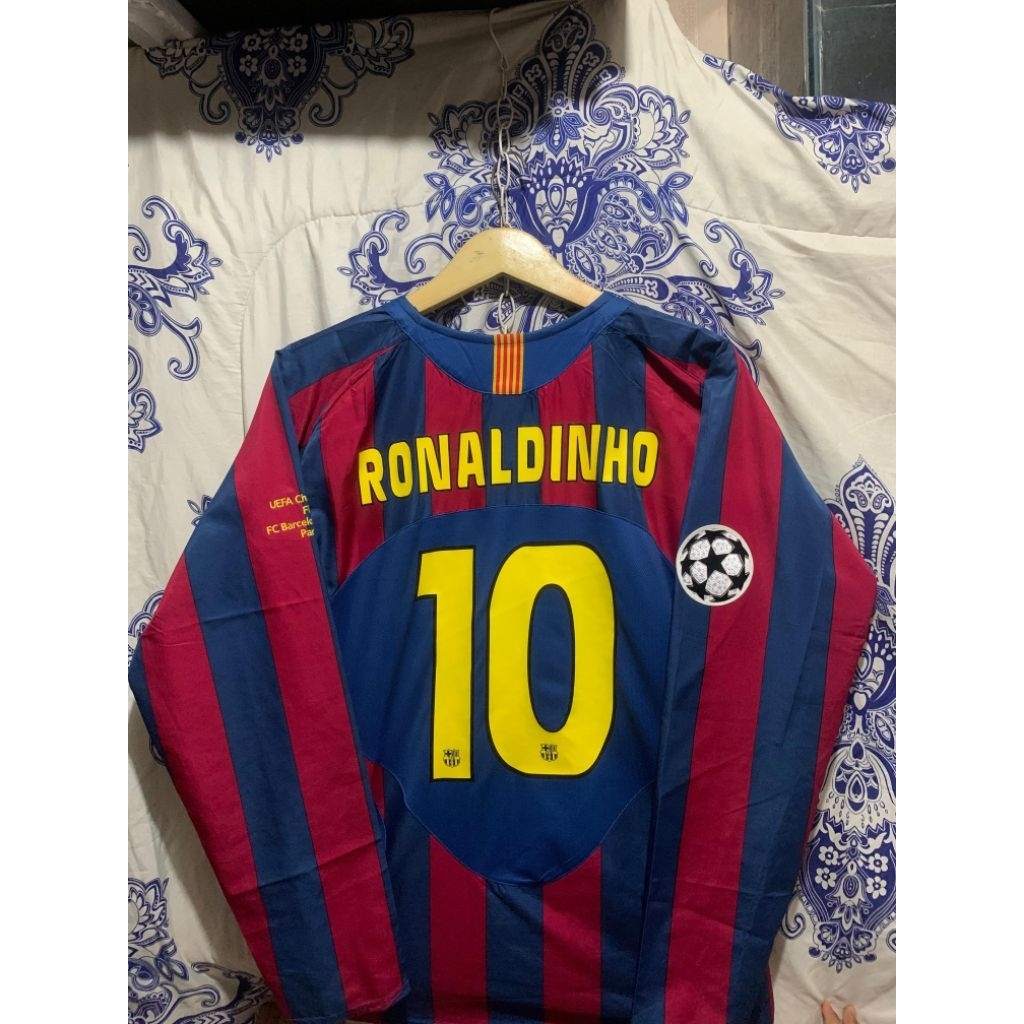 Retro Barcelona Ronaldinho