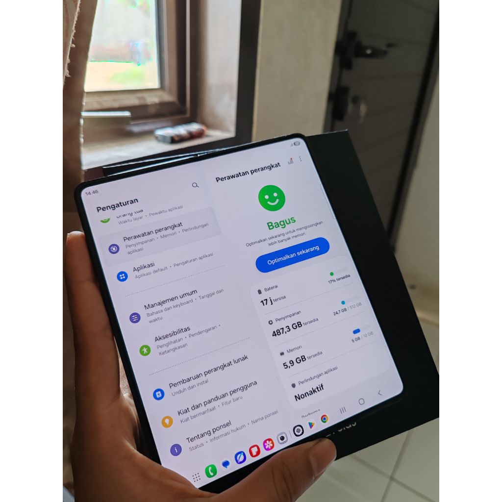 Samsung Z Fold 5
