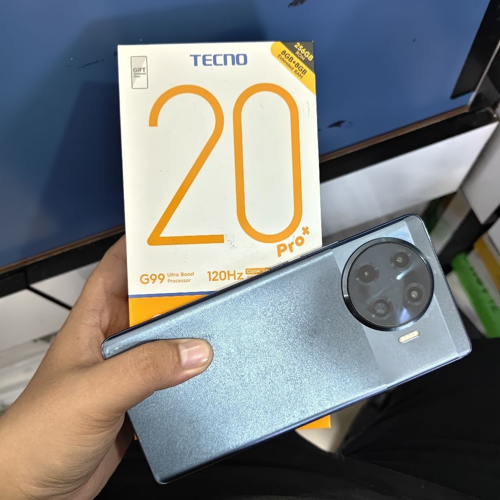 Tecno Spark 20 Pro Plus 8/256 GB Second Fullset Original