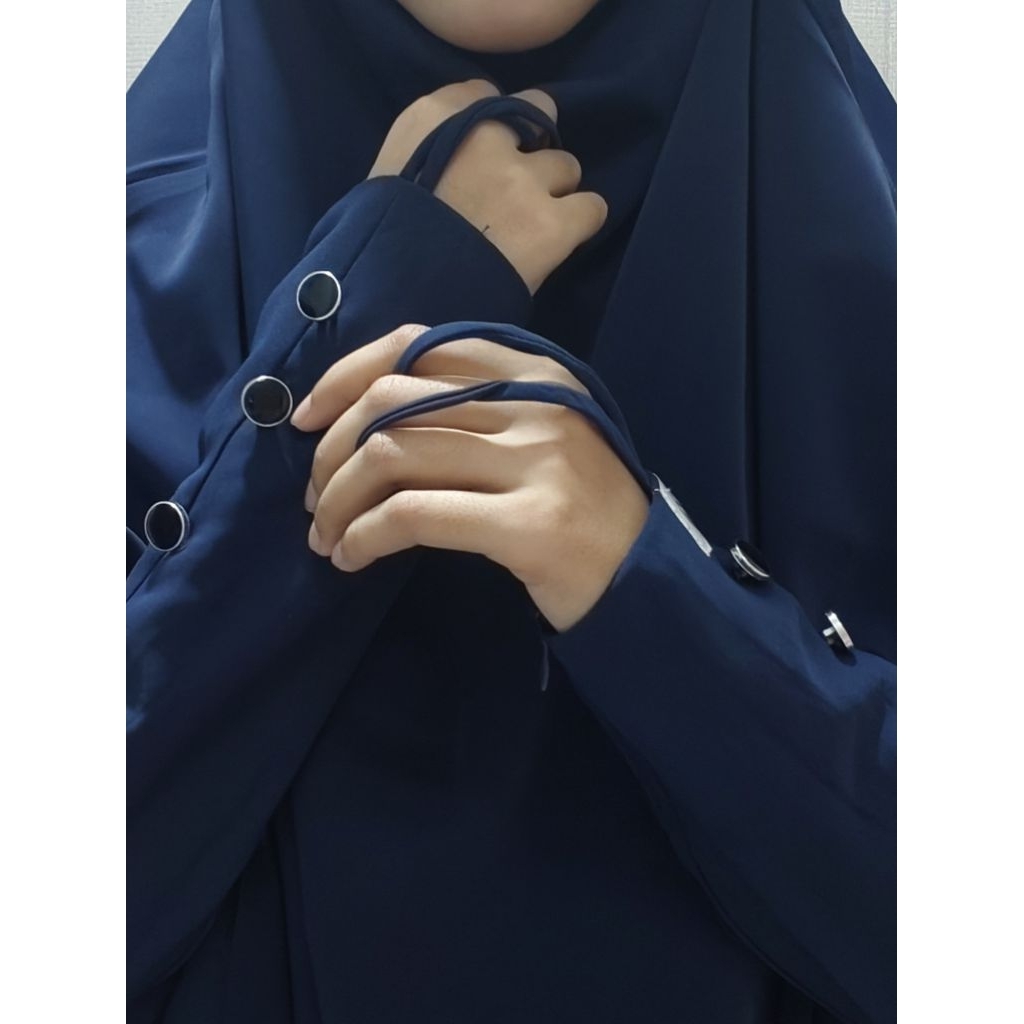 D'Faris Collection series abaya kantig set khimar Fk, detail bahan semi sutra anti UV yang nyaman