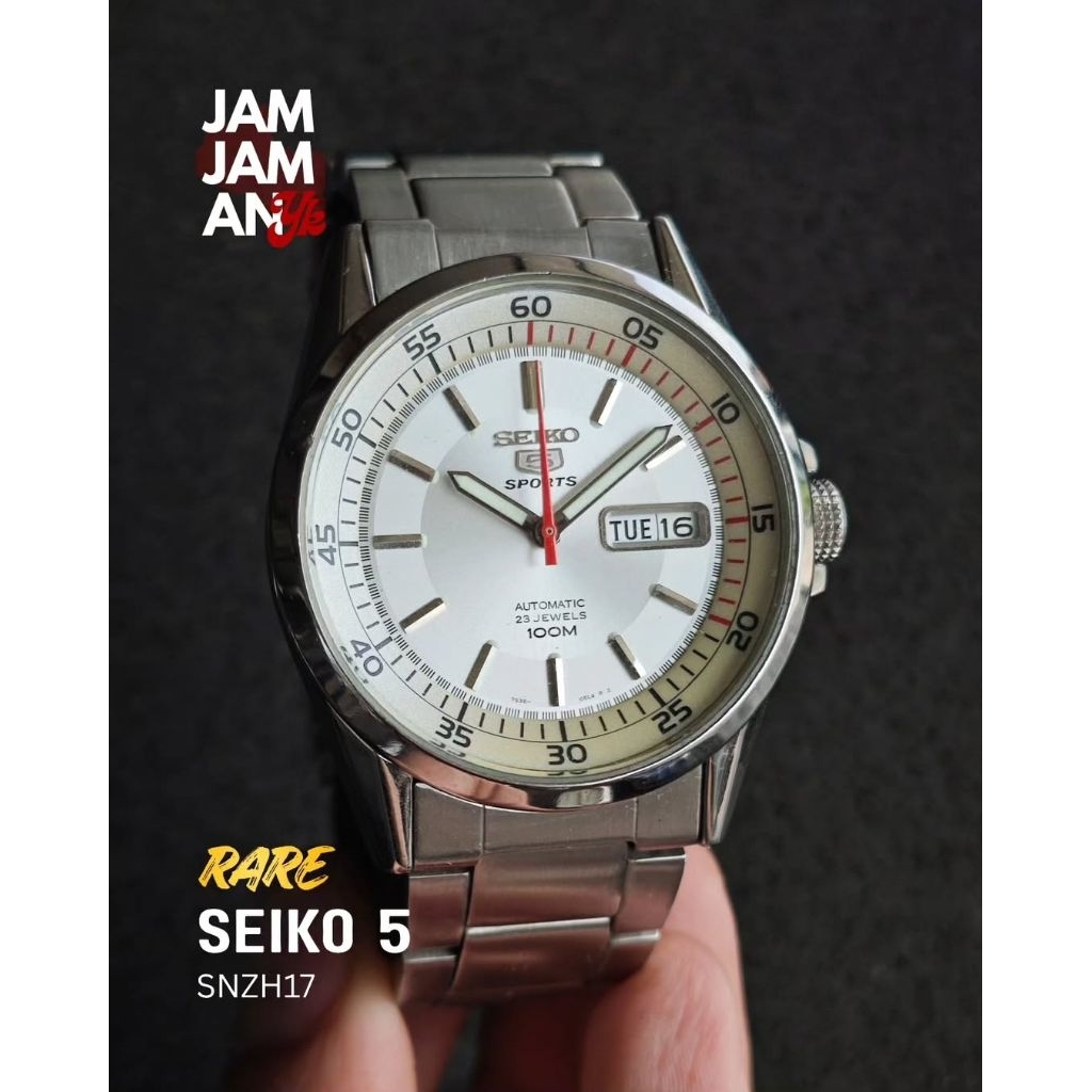 Jam Tangan Pria Seiko 5 Automatic White Dial Made in Japan