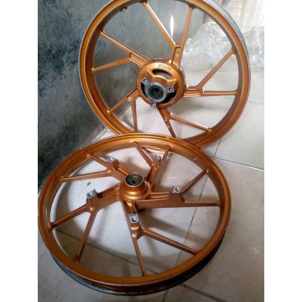 Pelk Velk Satria Fu Gold // ori copotan