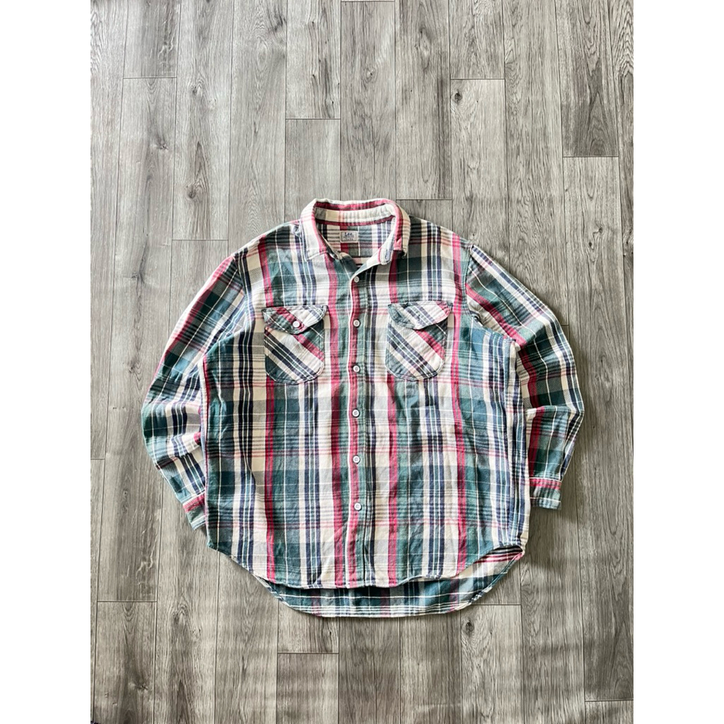 Vintage 1990’s Lee Sanforized Flanel Longslevee Shirt