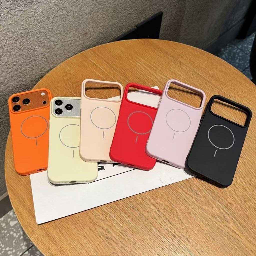 (Box Packing)Max Magnetic Wireless Charging Phone Casing With Logo Liquid Silicone Soft Skin-friendl