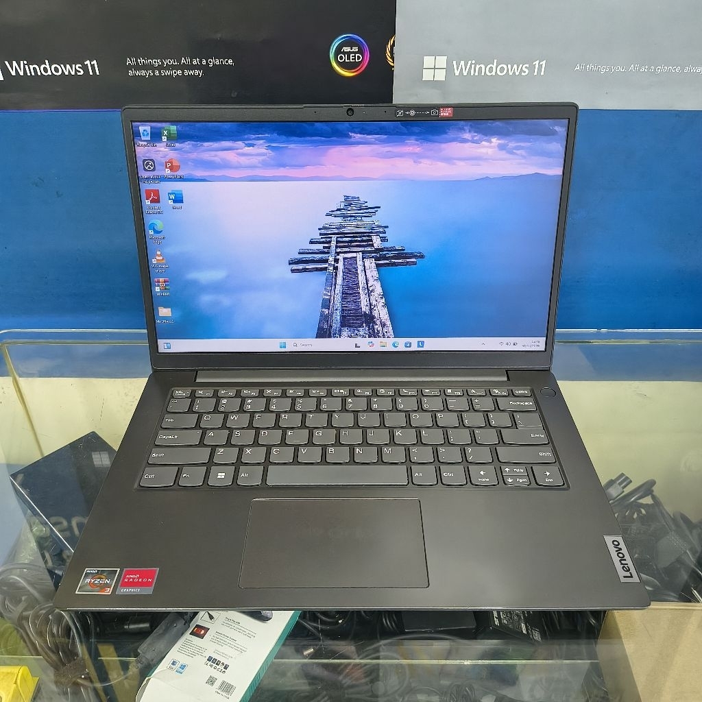 Lenovo Ideapad V14 G2 ALC Ryzen 3-5300U Ram-8GB SSD-256GB 14inchi