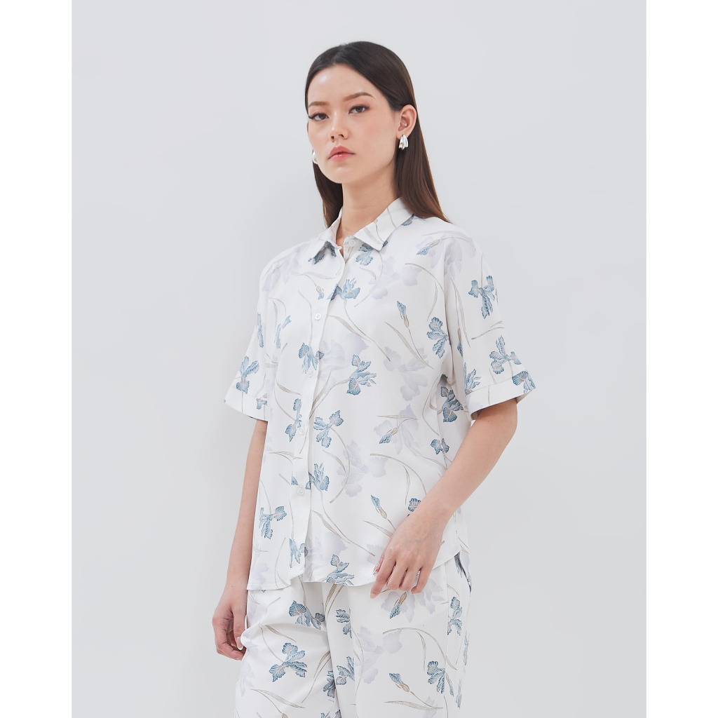 Urban Exchange Blouse Kimmy White - Atasan Kemeja Lengan Pendek Putih