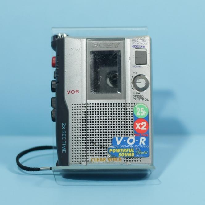 #1 Walkman Sony TCM-200DV Vintage