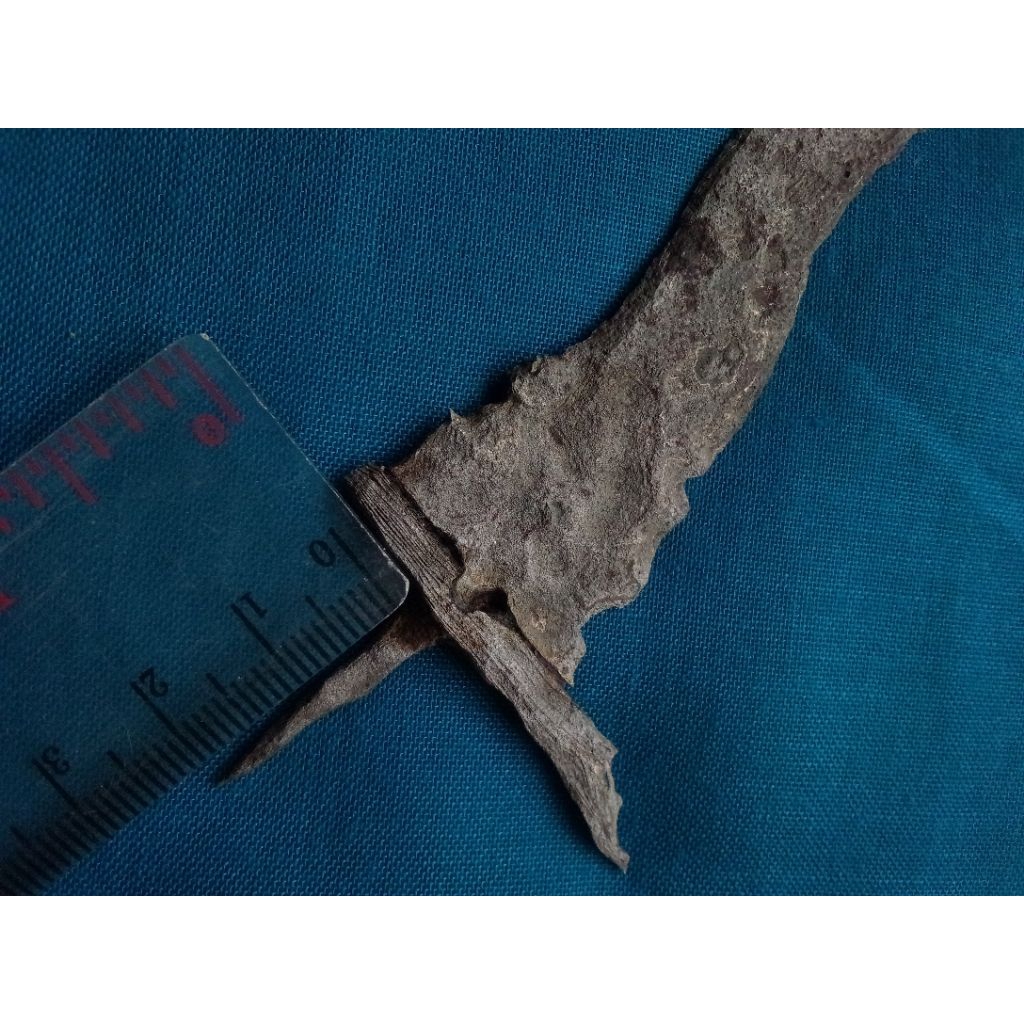 Keris omyang jimbe sepuh