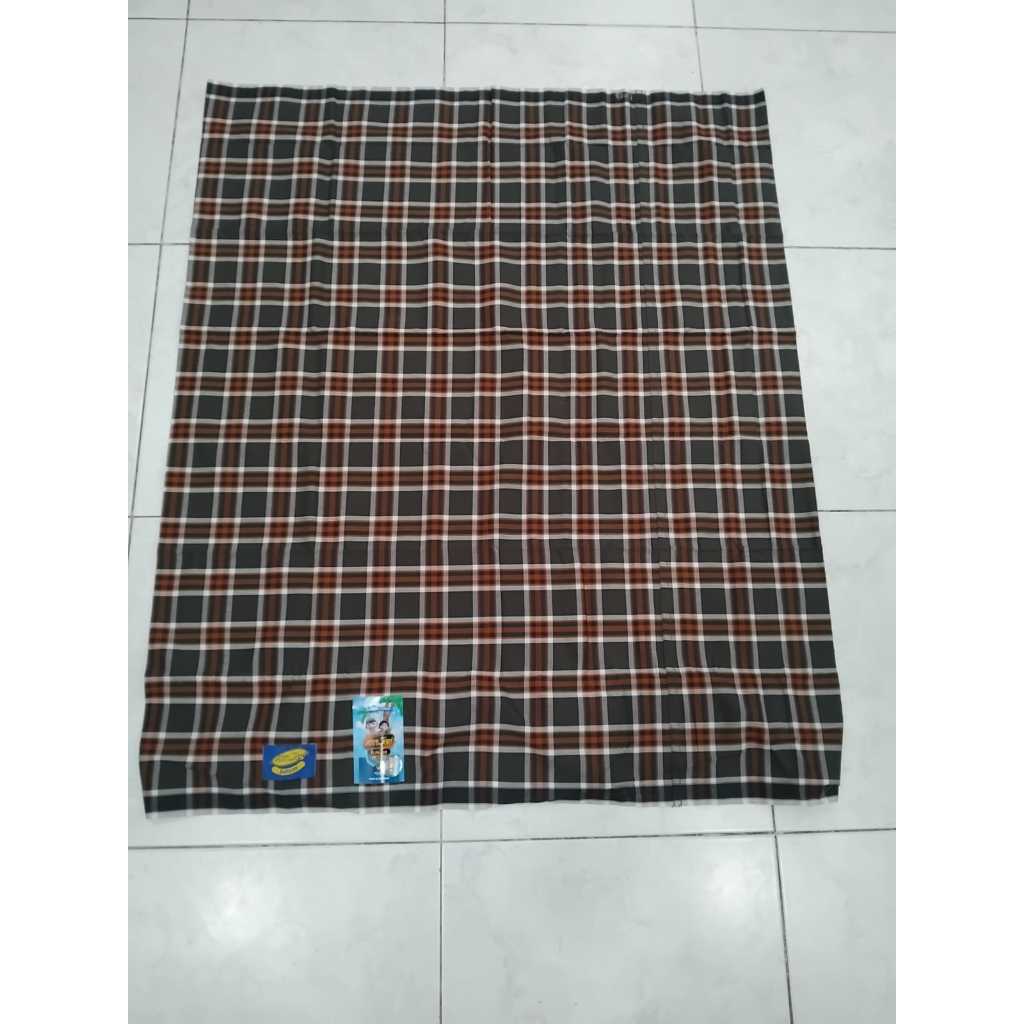 sarung atlas junior,sarung anak motif kotak