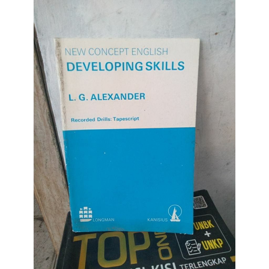 buku Developing Skills New Concept English