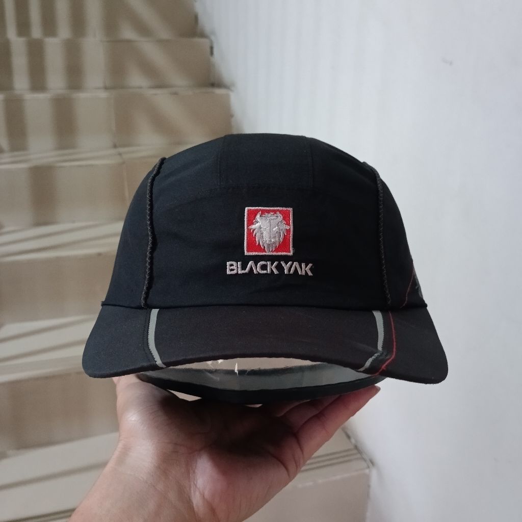 TOPI OUTDOOR BLACK YAK GORETEX, TOPI GUNUNG