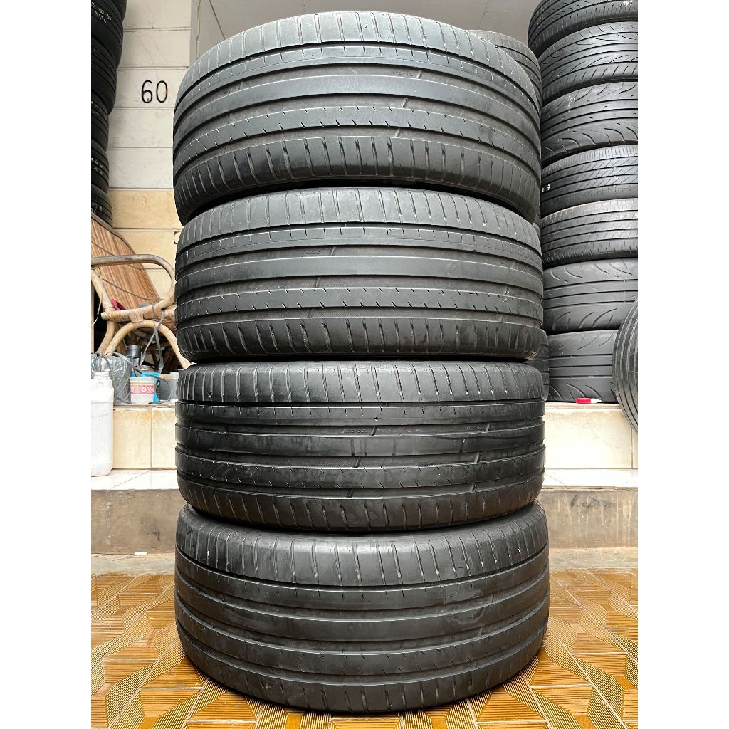 Ban Michelin Pilot Sport EV  255 45 r20  4Pcs