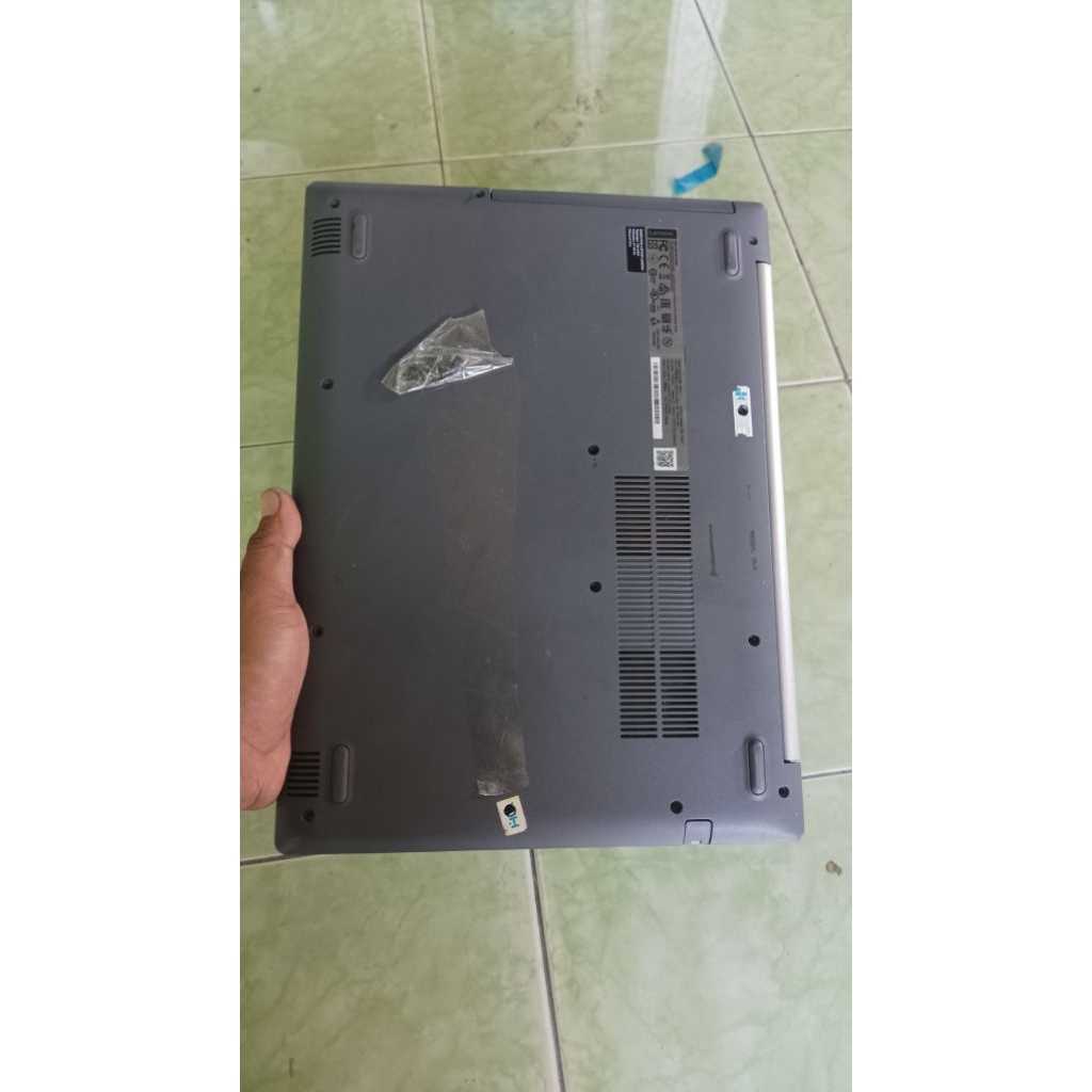 casing Ideapad 320 amd layak pakai