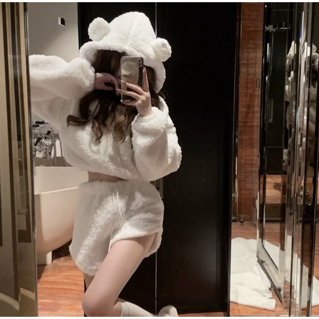Bear Women Sweater bulu