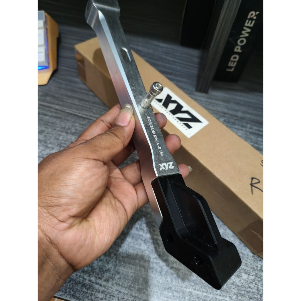 standar samping XYZ ninja R SS