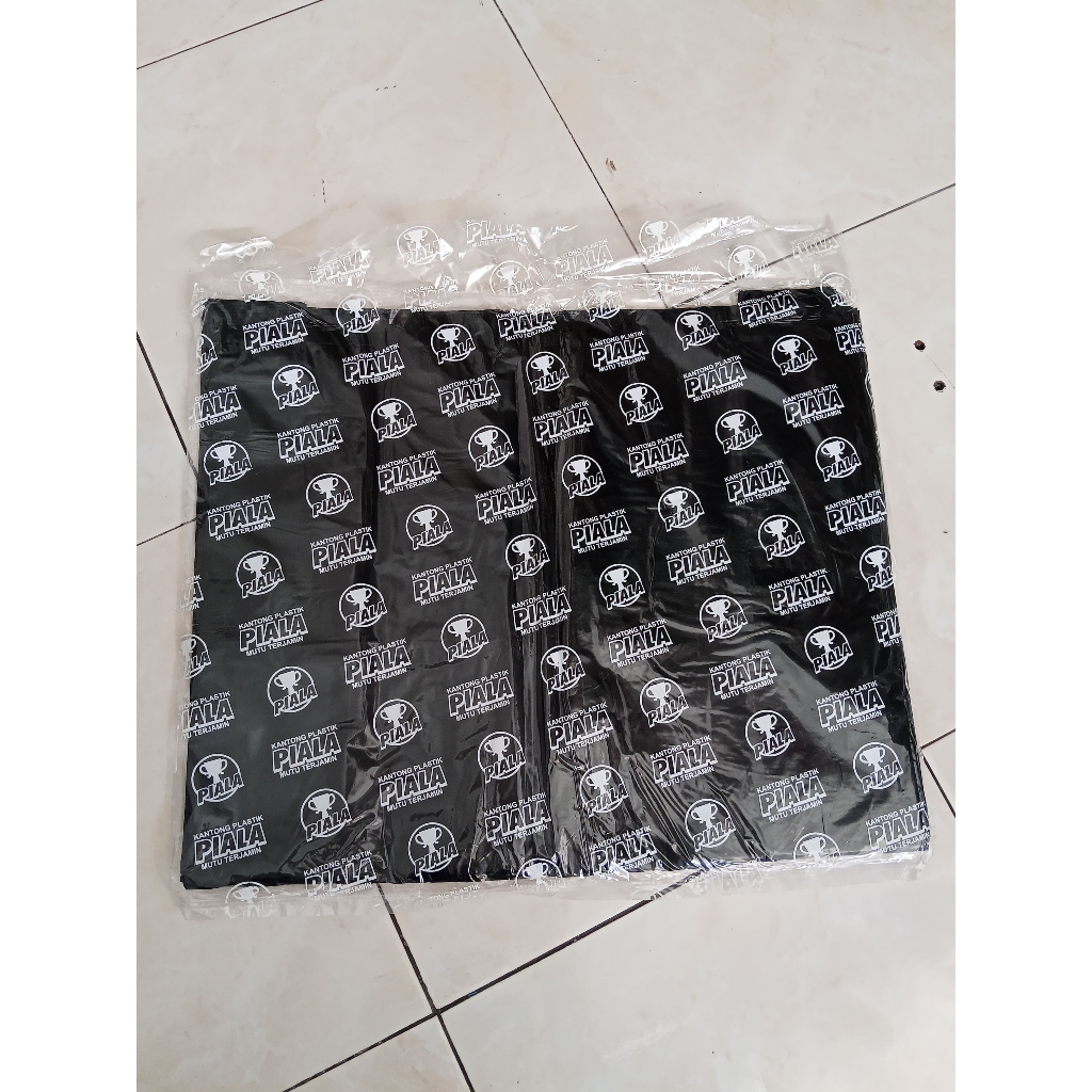 Kantong Plastik Kresek Hitam Piala 40 cm