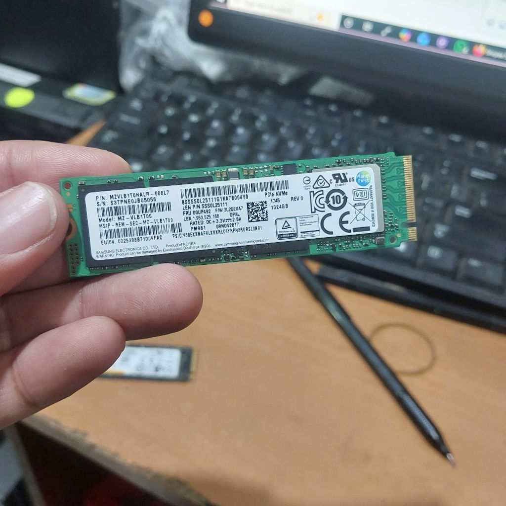 SSD M2 Nvme 1Tb 2280 Samsung Second Original Branded