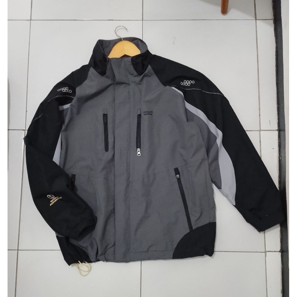 Jaket outdor kolon active