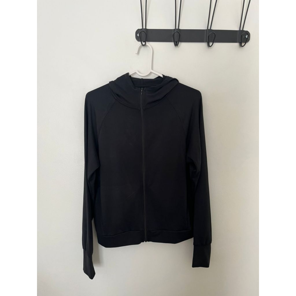 Uniqlo airism uv jacket black M