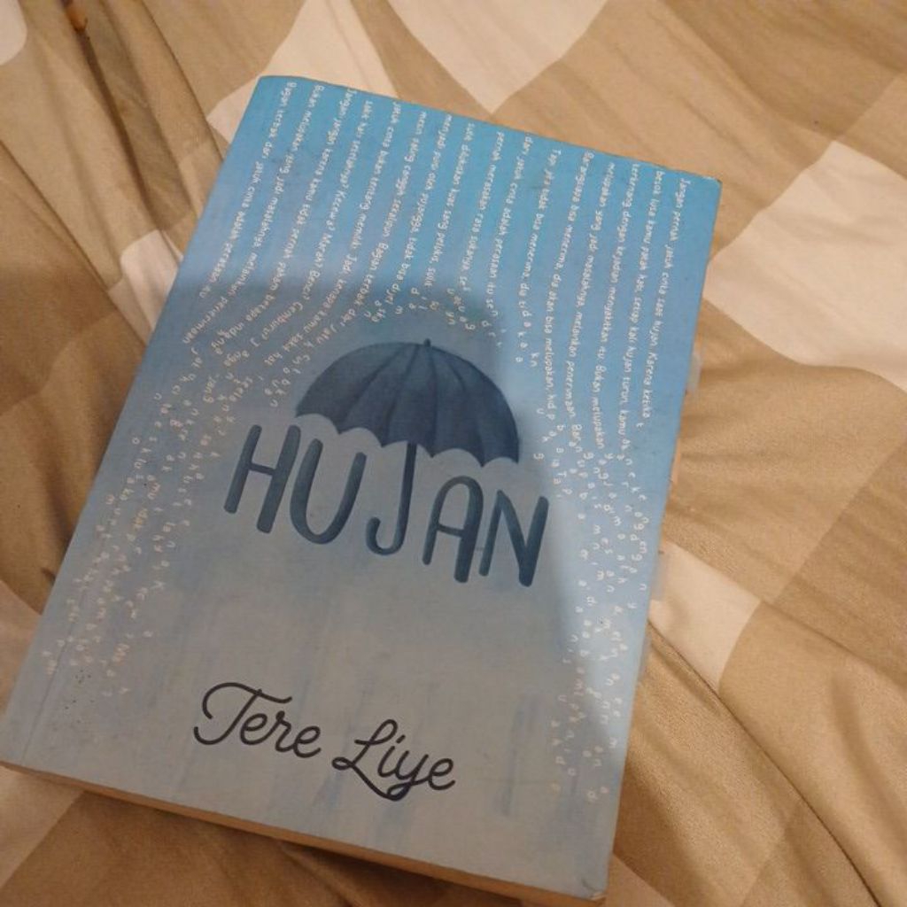 Tere Liye Novel Hujan Original Bekas preloved