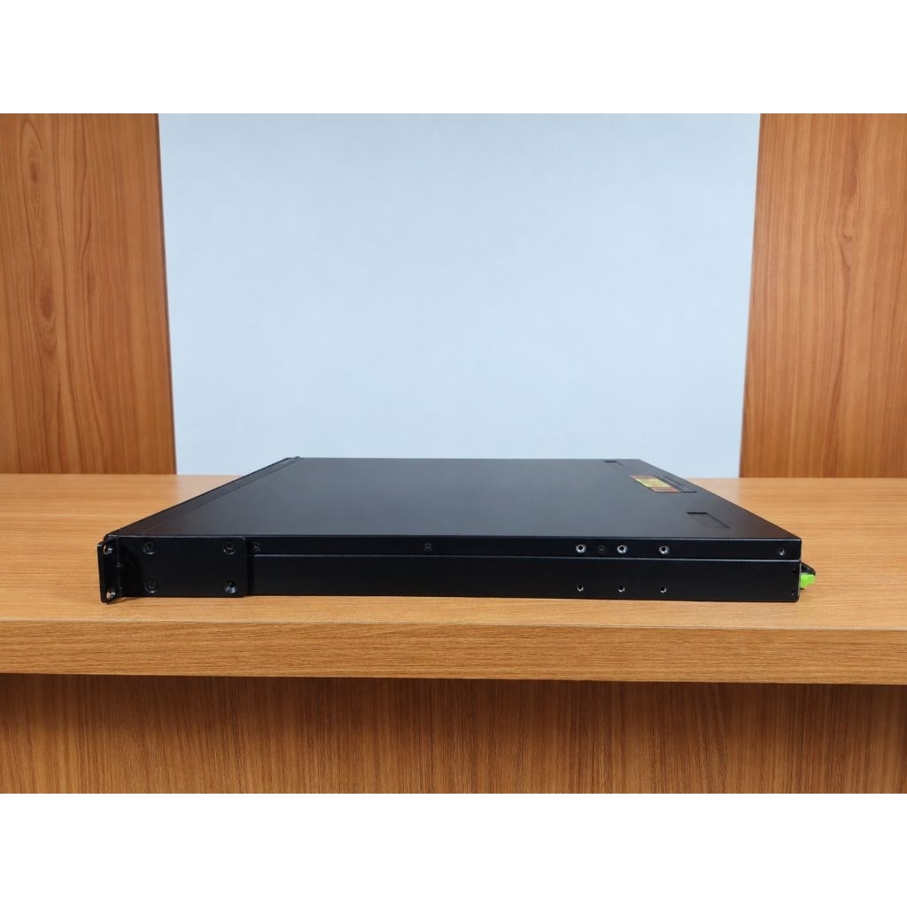 IBM RackSwitch G8264 64-Port 10GbE SFP+ + 4x 40GbE QSFP Switch 7309-HC3 Enterprise Data Center Switc