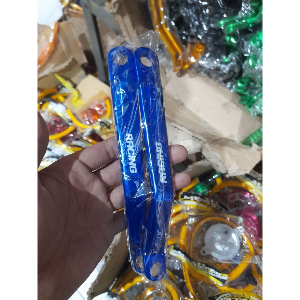 Behel/behel variasi recing samping bawah jok yamaha RX KING.RX SPESIAL