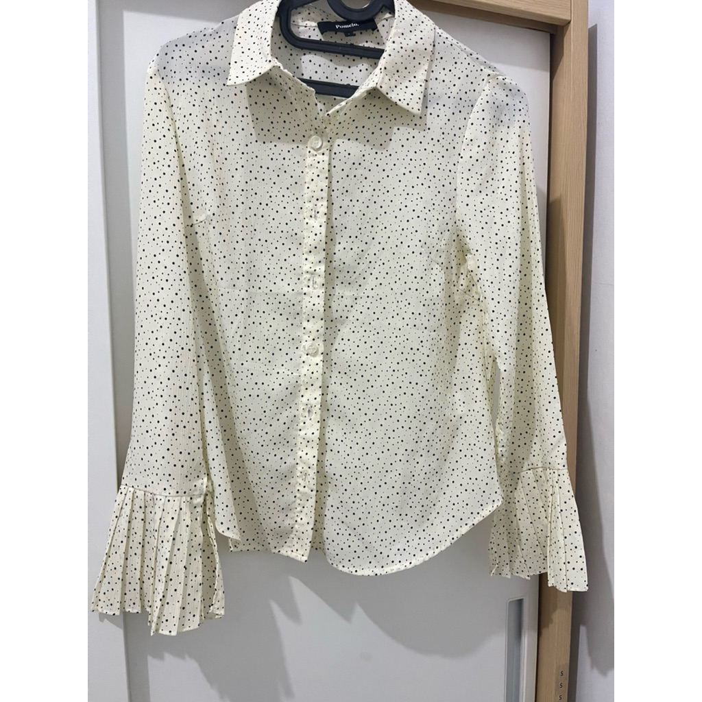 Pomelo Polkadot Shirt Kemeja Beige Nude Cream