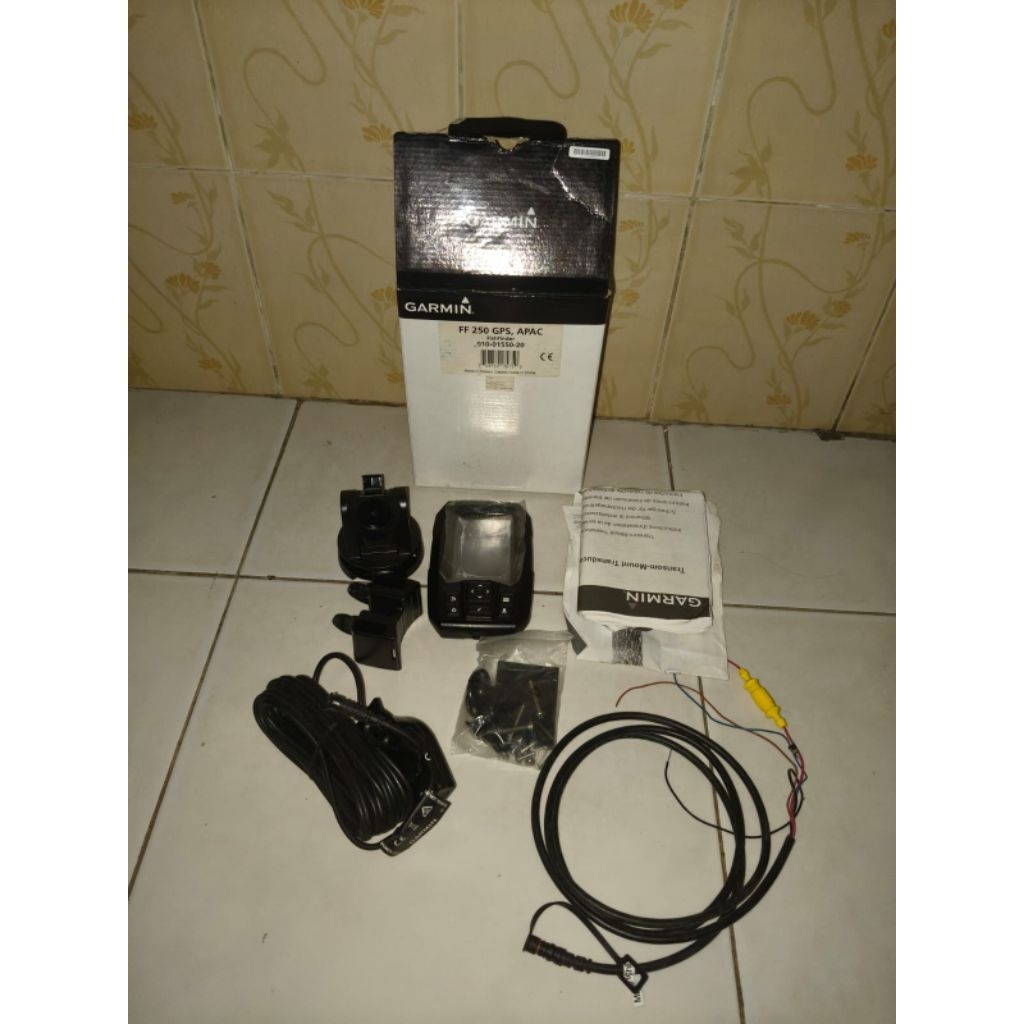 fish finder garmin 250ff