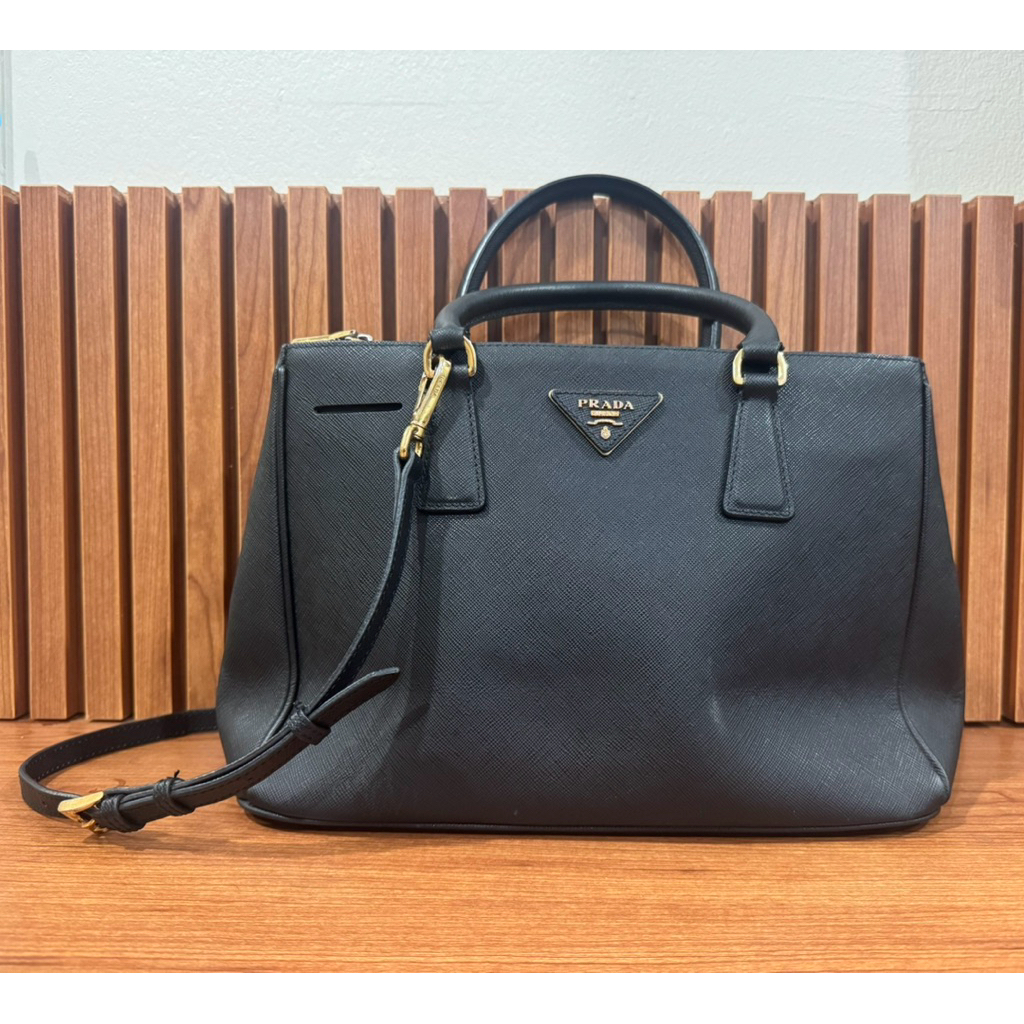Prada.galleria.saffiano.leather
