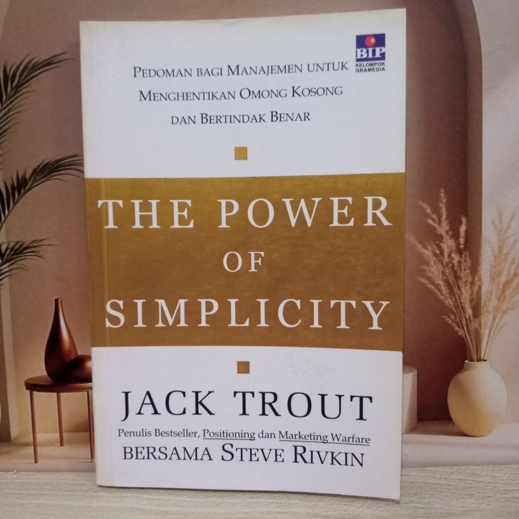 Buku Differentiate or Die - Jack Trout & Steve Rivkin Original Preloved