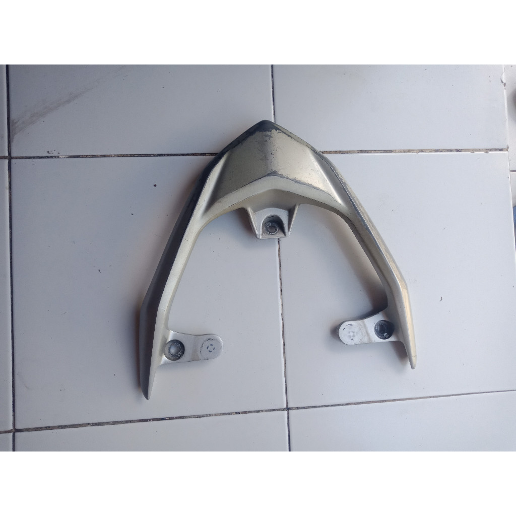 Behel Suzuki Address standar lokal